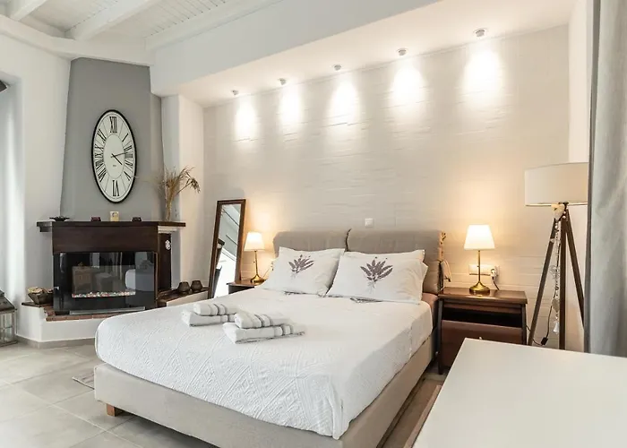 Grotta Sognare * Naxos City